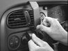 ProClip Fahrzeughalter für Rechtslenker 652737 - Mittelbefestigung - Holden Commodore VX 98-02, Holden Commodore VT 98-02, Holden Executive 98-02 und weitere