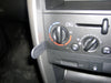 ProClip Fahrzeughalter für Rechtslenker 653816 - Winkelbefestigung - Peugeot 207 06-14