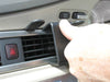 ProClip Fahrzeughalter für Rechtslenker 653867 - Mittelbefestigung- Nicht für Holzmaserungsplatten - Volvo XC70 08-11, Volvo V70 II 08-11, Volvo S80 07-11