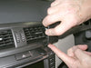 ProClip Fahrzeughalter für Rechtslenker 654002 - Mittelbefestigung - Holden Caprice 07-10, Holden Statesman 07-10