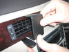 ProClip Fahrzeughalter für Rechtslenker 654116 - Winkelbefestigung, hoch- NUR für Holzmaserungsplatten - Volvo V70 II 08-11, Volvo S80 07-11, Volvo XC70 08-11