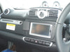 ProClip Fahrzeughalter für Rechtslenker 654827 - Winkelbefestigung- NUR für Modelle mit ab Werk eingebautem Navigationssystem. Maximale Breite des eingebauten Halters: 70 mm - Smart ForTwo 11-14