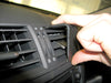 ProClip Fahrzeughalter für Rechtslenker 654853 - Mittelbefestigung - Toyota RAV 4 11-12