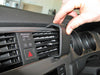 ProClip Fahrzeughalter für Rechtslenker 654889 - Mittelbefestigung - Volkswagen Golf VII 13-20, Volkswagen Golf VII Wagon 13-20, Volkswagen Golf VII Estate 13-20 und weitere