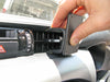 ProClip Fahrzeughalter für Rechtslenker 655175 - Mittelbefestigung - Toyota HiLux 16-25