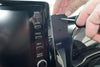 ProClip Fahrzeughalter für Rechtslenker 655507 - Mittelbefestigung- NICHT für Modelle mit JBL-Stereo - Suzuki Swace 21-24, Toyota Corolla 19-22