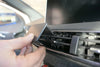 ProClip Fahrzeughalter für Rechtslenker 655576 - Winkelbefestigung - Peugeot 3008 17-24, Peugeot 5008 SUV 18-24