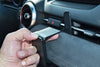 ProClip Fahrzeughalter 855529 - Mittelbefestigung- NUR für Modelle mit einem gepolsterten Armaturenbrett unter dem mittleren Lüftungsbereich - Mazda CX-3 19-23