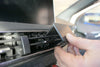 ProClip Fahrzeughalter 855576 - Winkelbefestigung - Peugeot 5008 SUV 18-24, Peugeot 3008 17-24