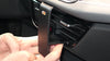 ProClip Fahrzeughalter 856027 - Mittelbefestigung - Volkswagen Passat 24-26